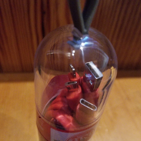 Auto disconnect charger with 3 in 1 chargers - Picture 3 of 4